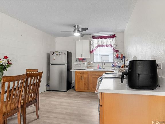 3rd image of 94-011 Waipahu St APT D214