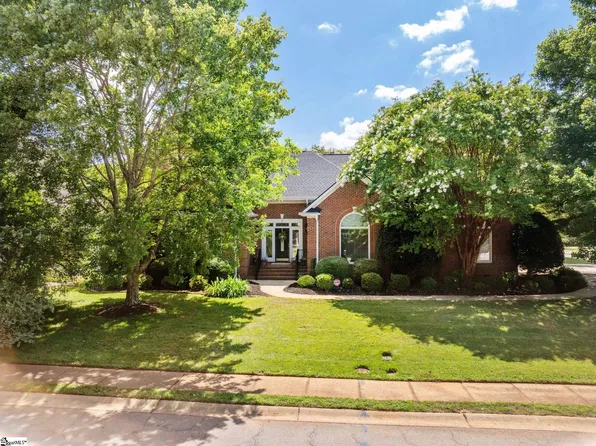 5 Kinross Row, Greer, SC 29650
