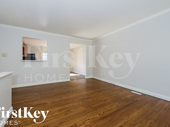4th image of 18805 E Ponca Dr