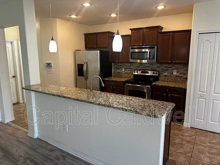 10503 White Peacock Pl — Photo 4