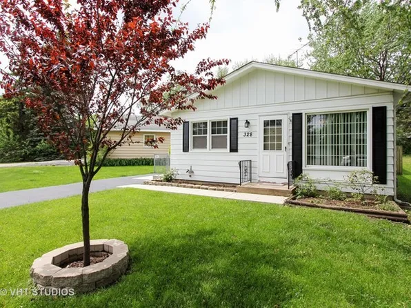 328 Hillandale Dr, Round Lake, IL 60073