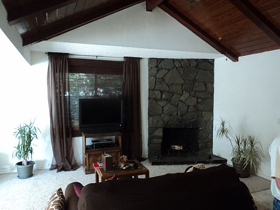 5th image of 637 Big Falls Dr