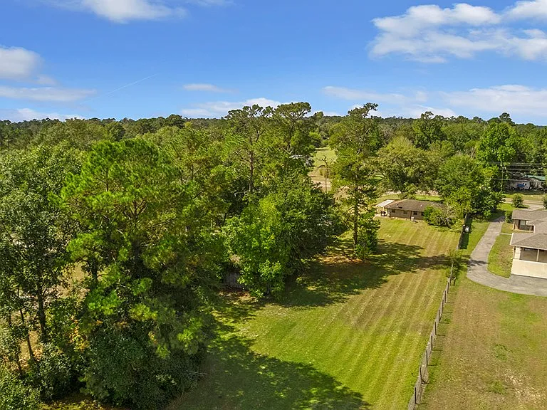 9438 FM 777 — Photo 29