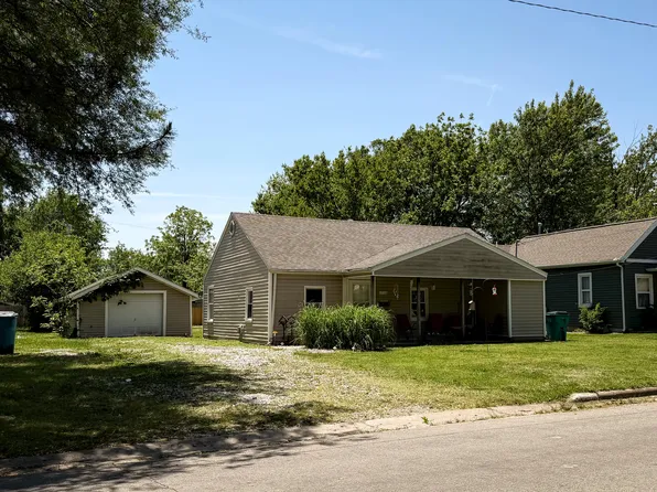 1716 W Thoman Street, Springfield, MO 65803