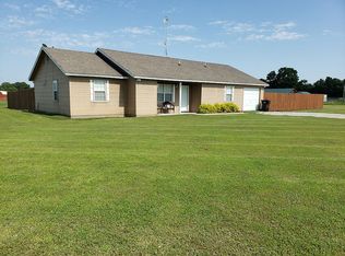 103 Surrey Dr, Shawnee, OK 74804