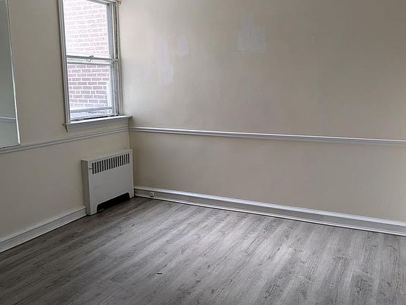 2nd image of 1446 McKinley St