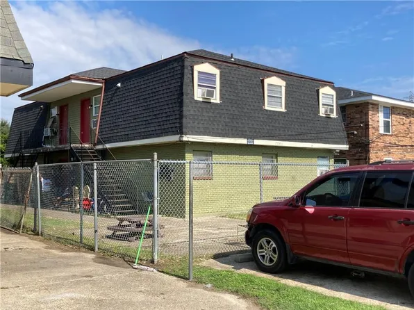 704 N Elm St, Metairie, LA 70003