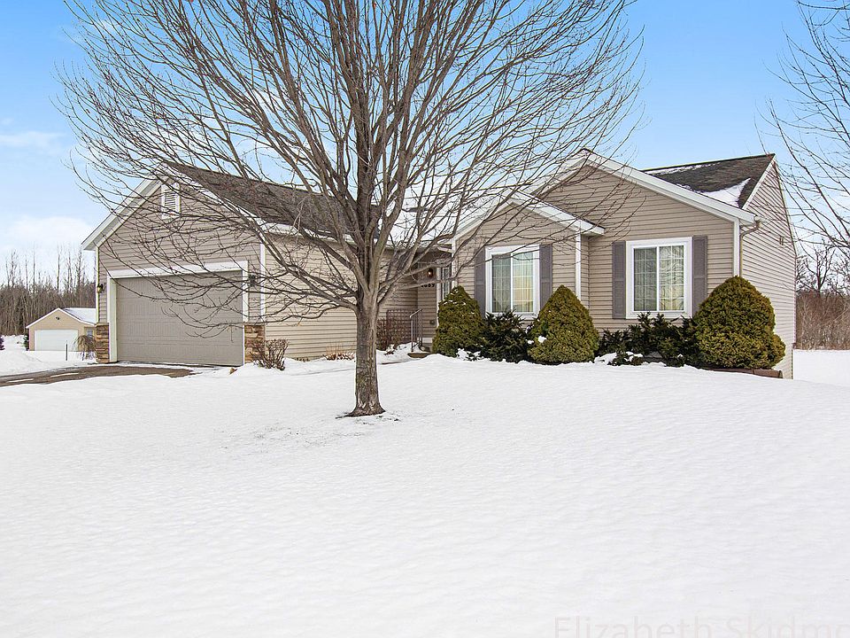 1st image of 6889 Peninsula Dr NE