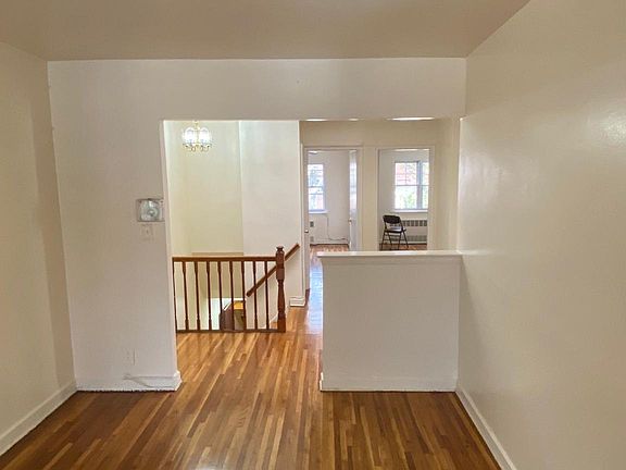 4th image of 4311 205th St