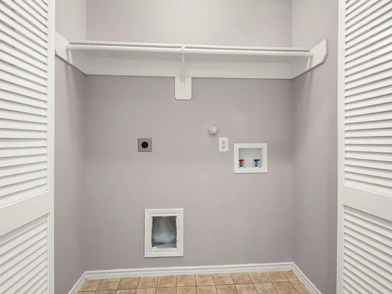 16546 Pentonshire Ln — Photo 17