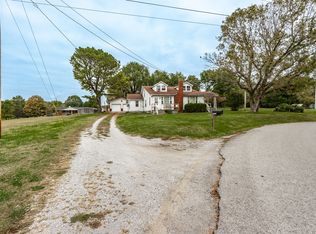 1035 Old Shackle Island Rd, Hendersonville, TN 37075