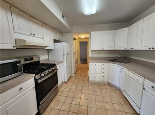 2062 Royal Fern Ct APT 1A, Reston, VA 20191