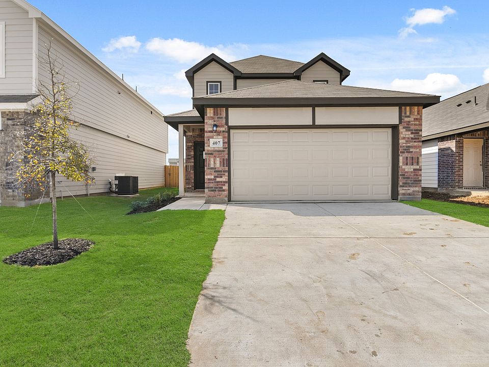 1st image of 407 Sussex Dr