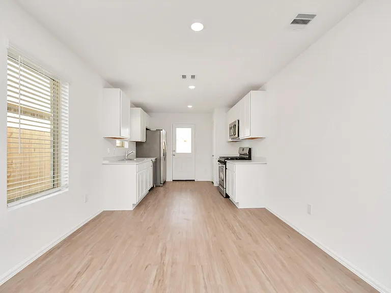 26726 Paloma Blanca Dr — Photo 18