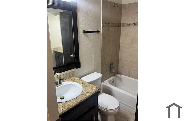 Building Photo - 9426 Tooley Dr