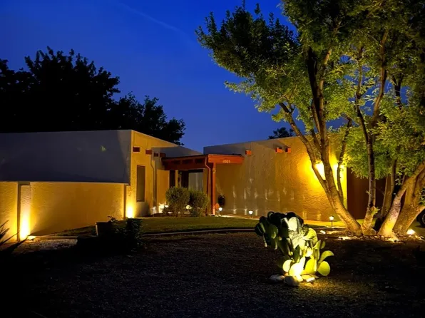 1005 De Bremond Dr, Roswell, NM 88201