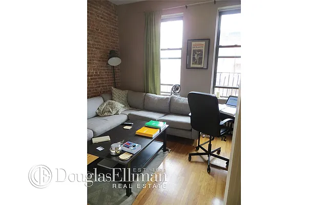 Rented by Douglas Elliman | media 17