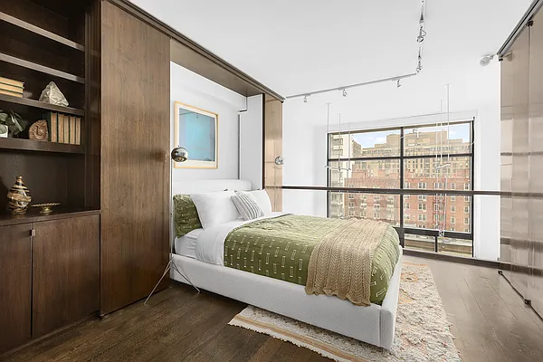 Sold by Compass | media 4