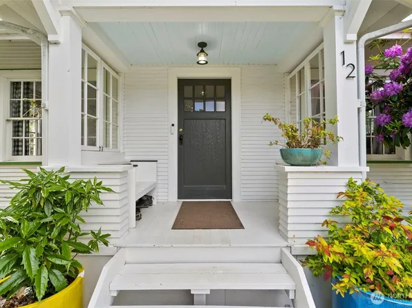 12 Main Street E, South Bend, WA 98586