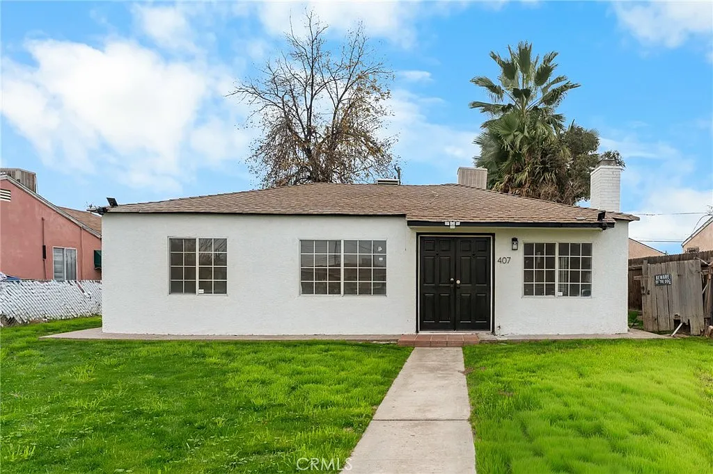 3 bed, 1130 sqft, $1,800 — Photo 1