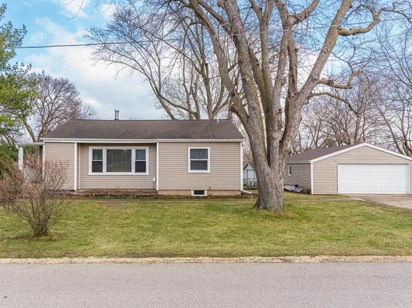 26 N Nina St, Cortland, IL 60112