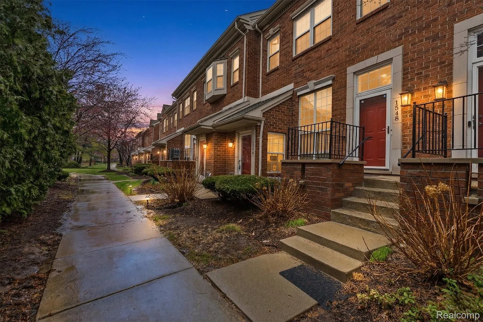 1548 Maryland Club Dr photo 1