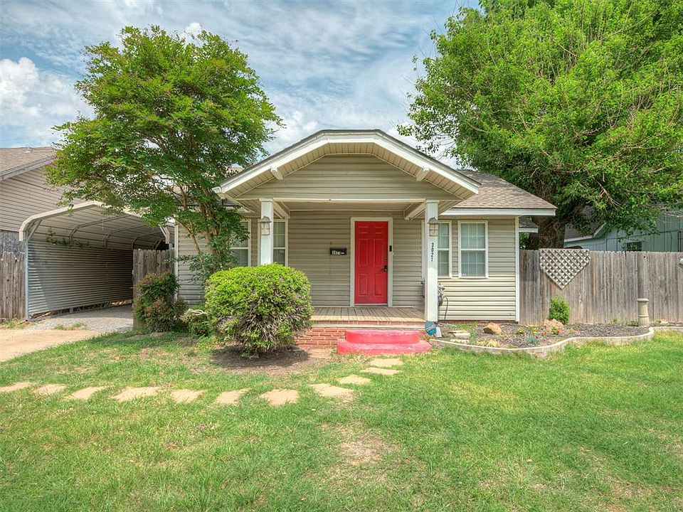 1st image of 3021 North Pl