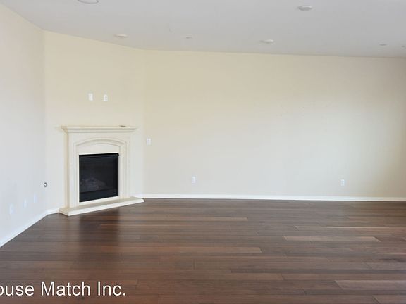 3rd image of 24732 Mahogany Wood Ct