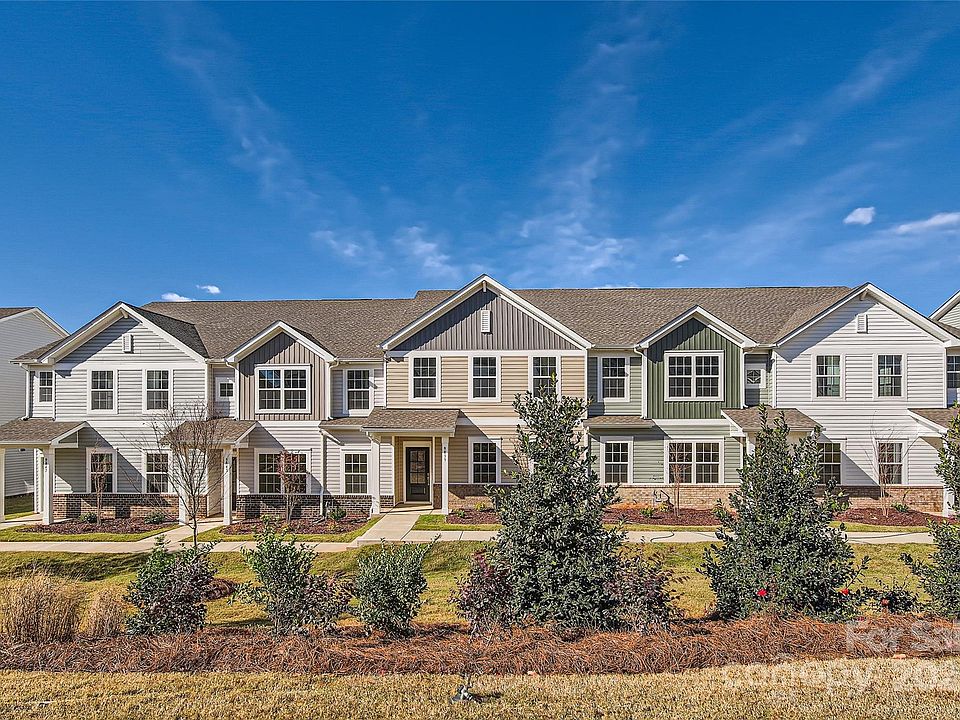 1st image of 9839 Old Garden Cir
