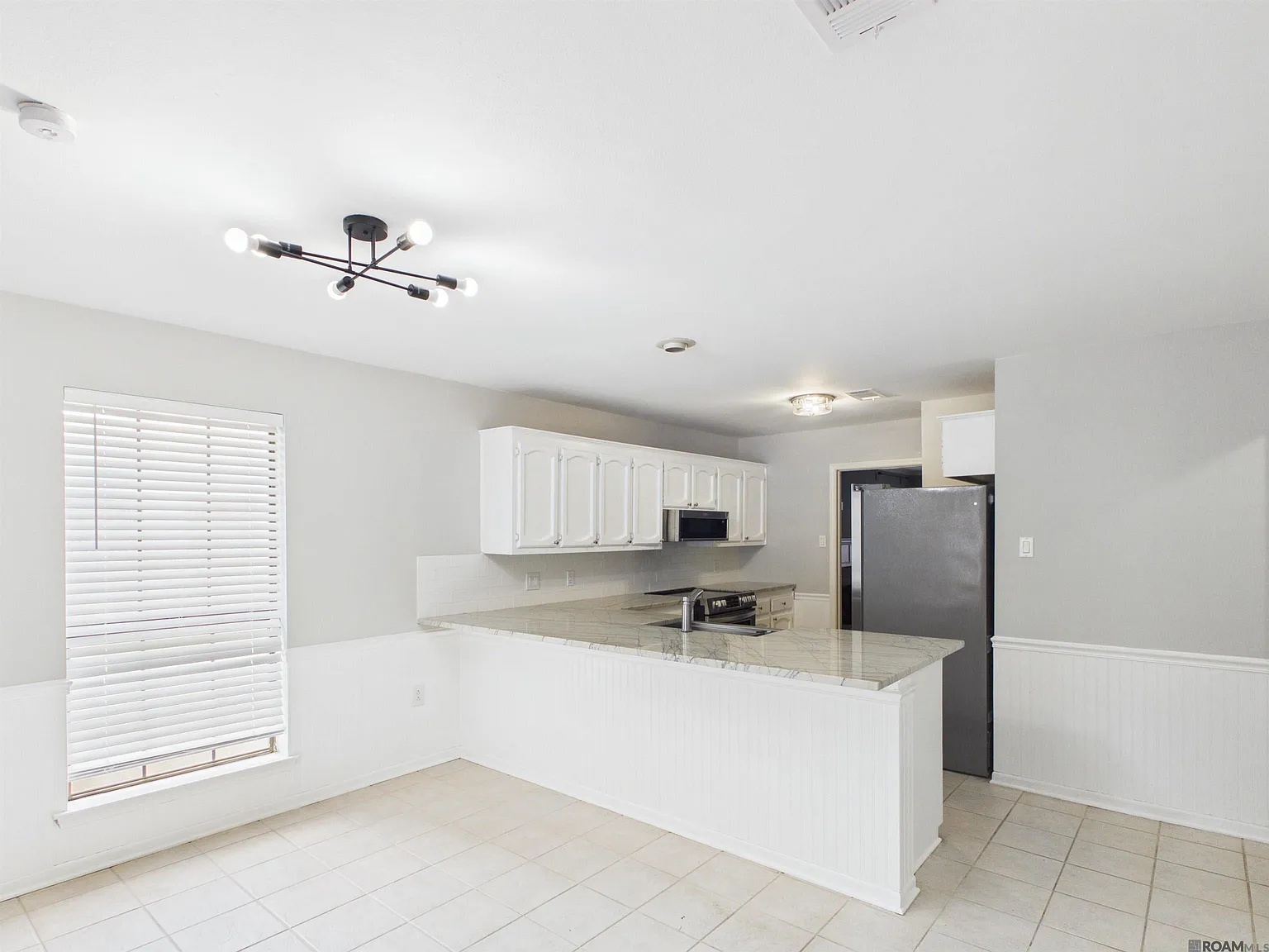 3 bed, 1724 sqft, $1,950 — Photo 4