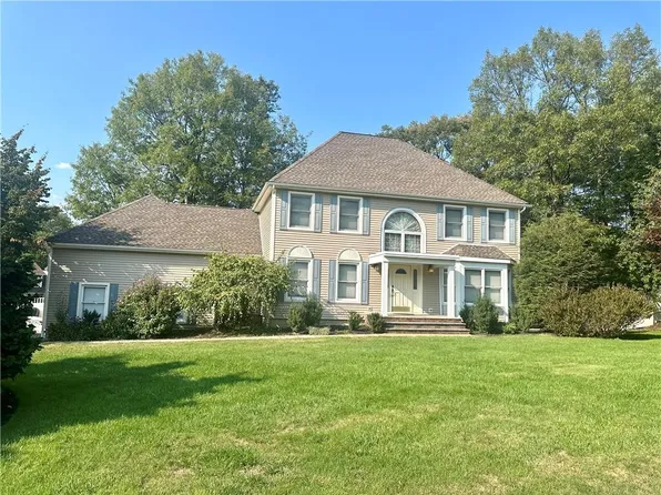 98 Pelham Drive, Cornwall, NY 12518