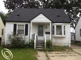 5169 Mildred St, Wayne, MI 48184