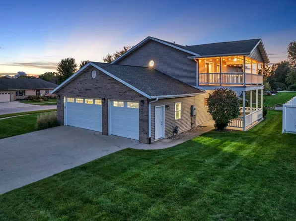 1007 E 17th St, Spencer, IA 51301