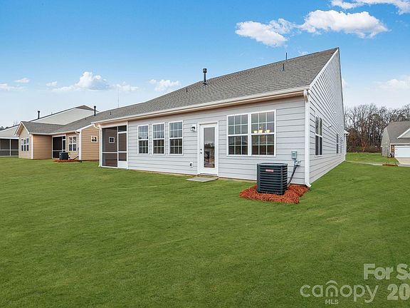 5th image of 5465 Redbud Rd #55