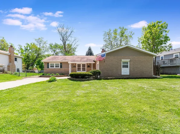 1021 Willow Ln, Darien, IL 60561