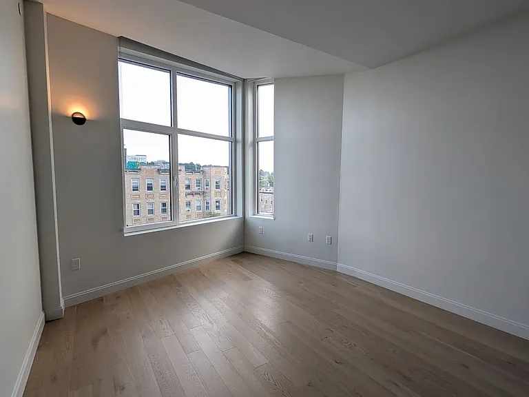 67 Brighton Ave #51 — Photo 18