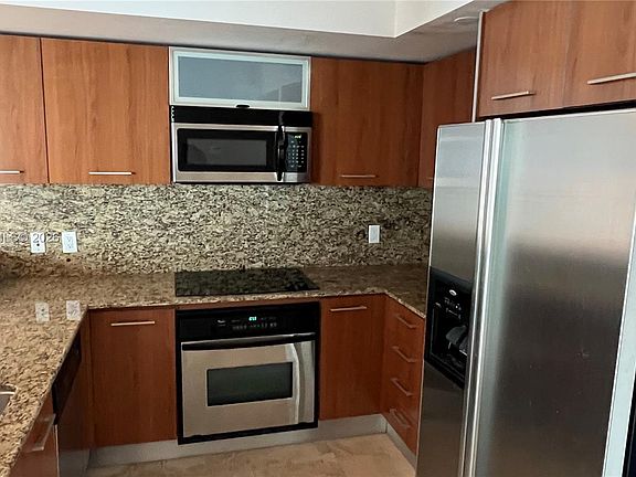 3rd image of 9055 SW 73rd Ct APT 2007