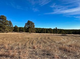 7 Westwind Dr, Hot Springs, SD 57747