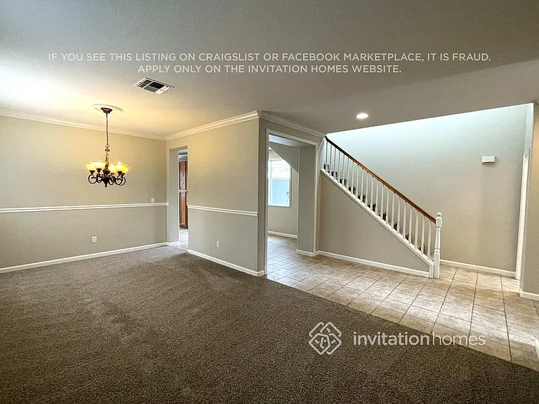 1764 Dover Cir — Photo 2