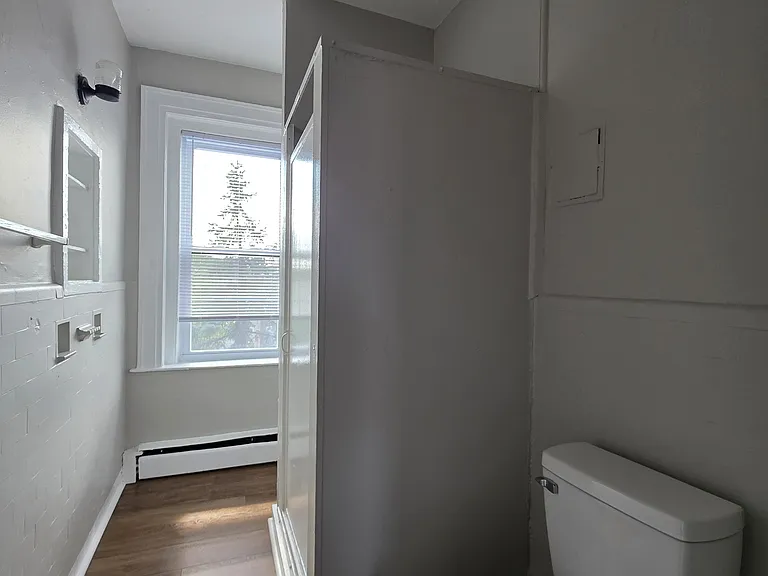 701 Howard Ave #4B — Photo 7