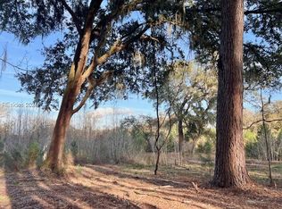 2000 Cherry Hill Rd, Ridgeland, SC 29936