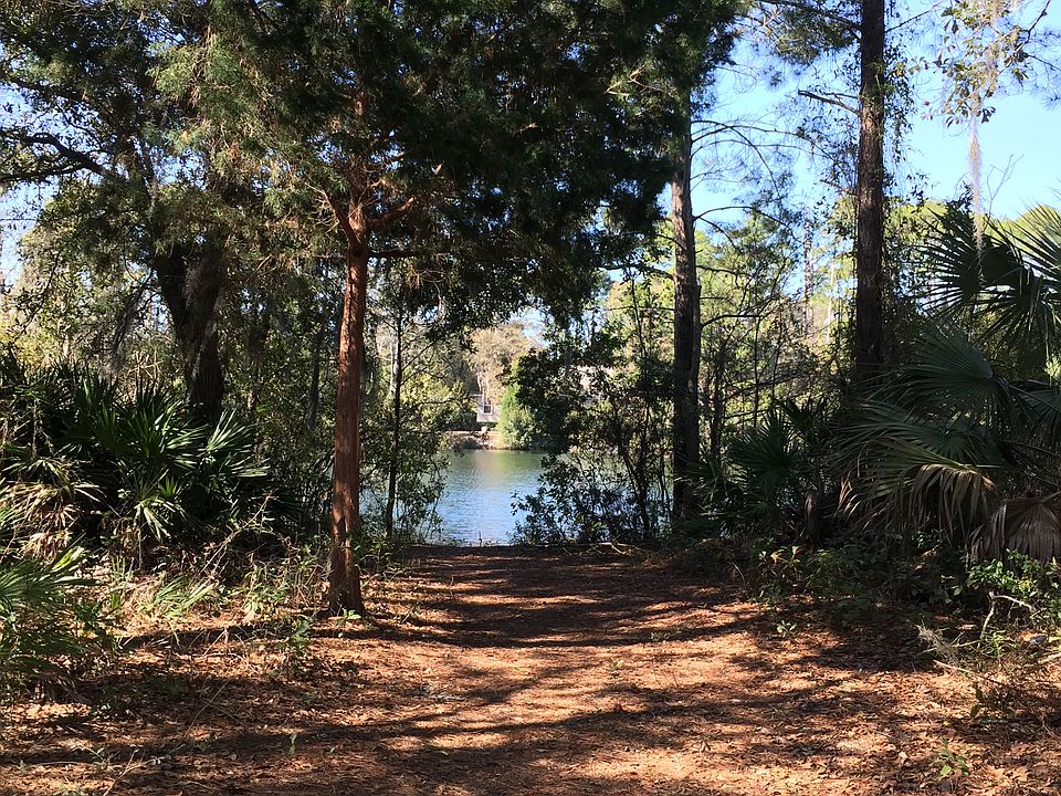 1st image of 197 Palmera Ln