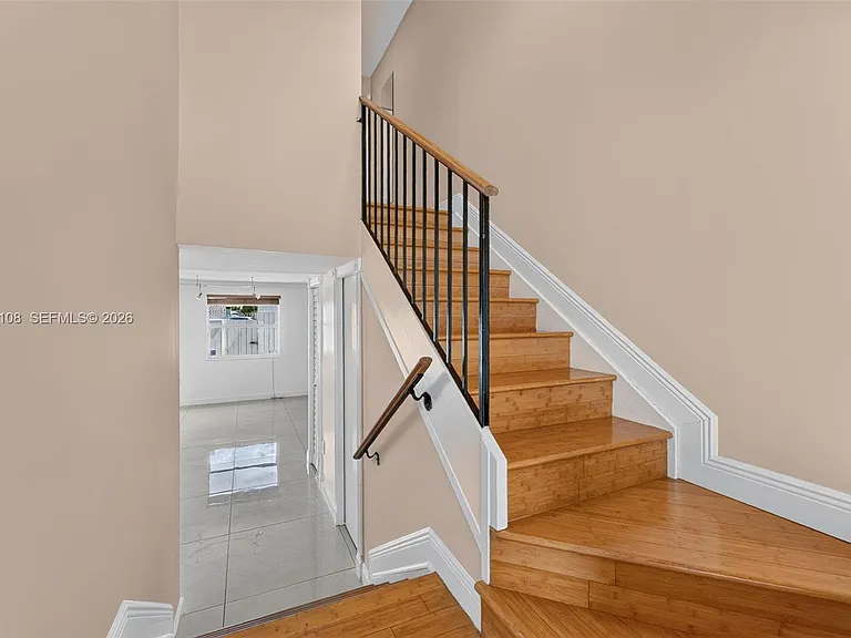 6800 SW 45th Ln #124 — Photo 2