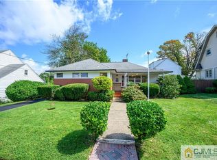 406 Elmwood Ave, Woodbridge, NJ 07095