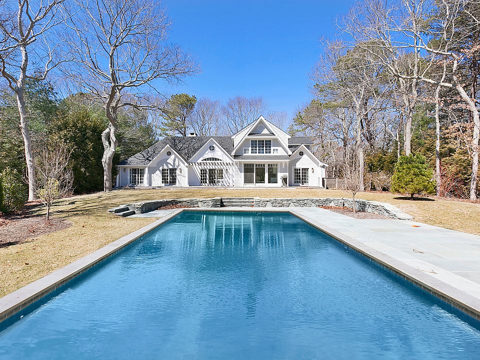 1st image of 15 Georgia Woods Ln