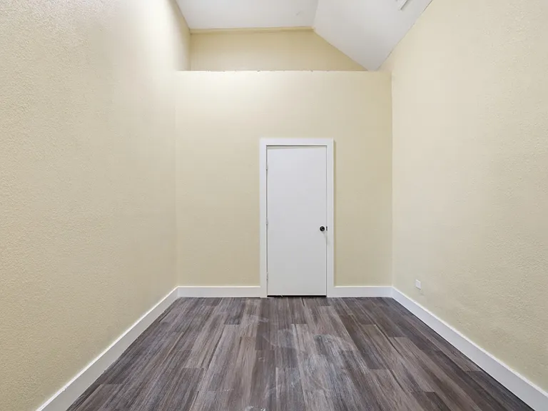 17621 Stacey Ln — Photo 24