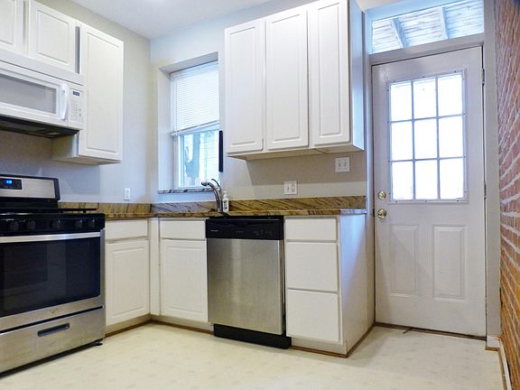 New Gas Range/Oven & Stainless Dishwasher!
