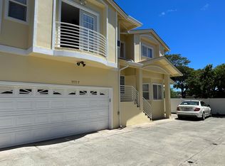 2633 Maunawai Pl #201, Honolulu, HI 96826