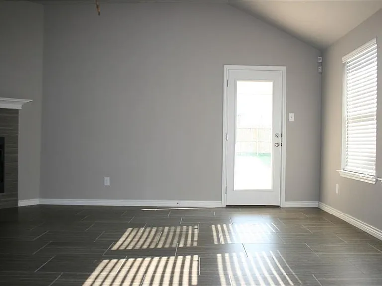 6100 Cordillera Dr — Photo 24