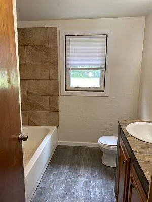 4751 Navarre Rd SW — Photo 7